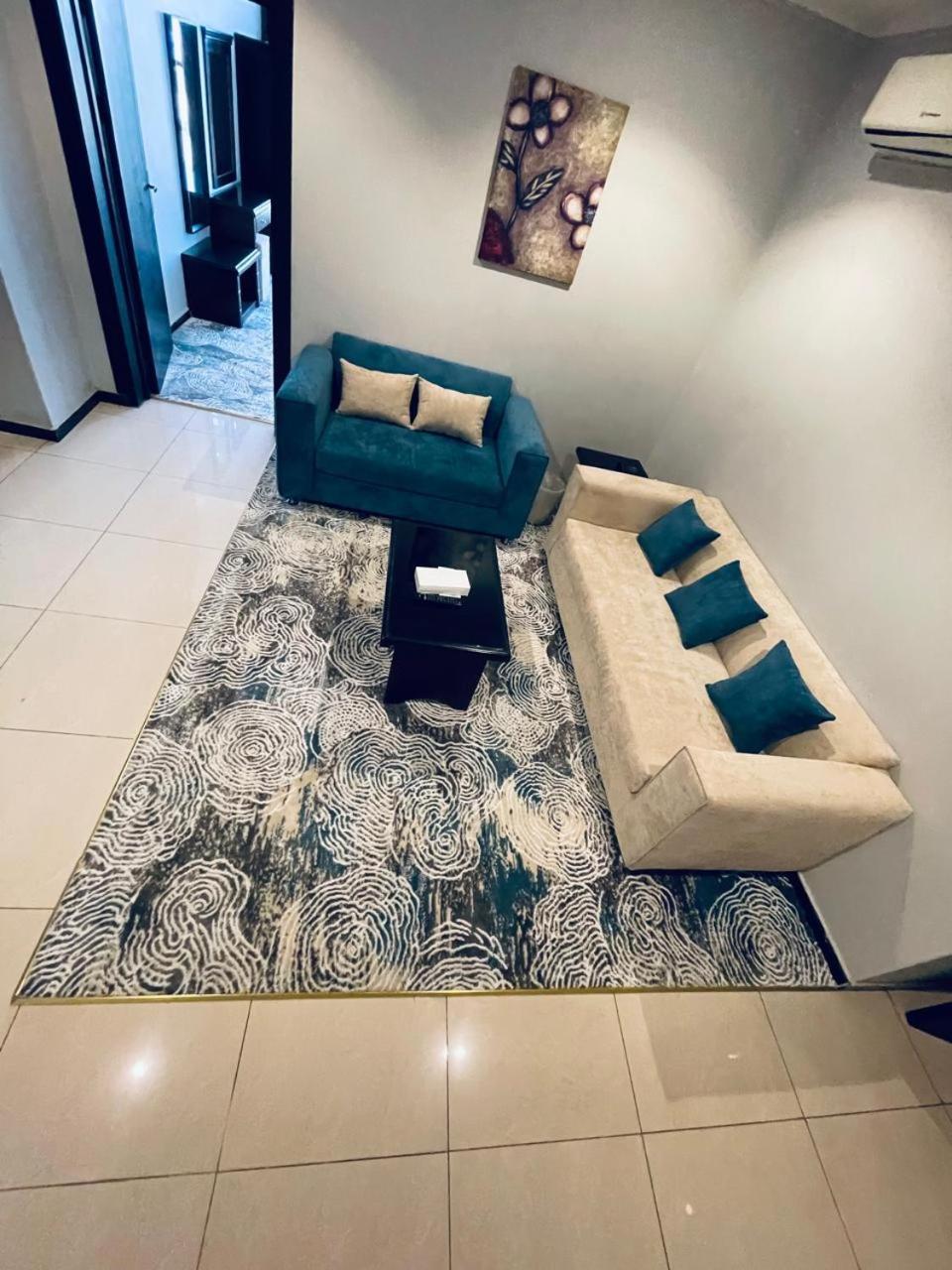 Al Taif Suites Exteriör bild
